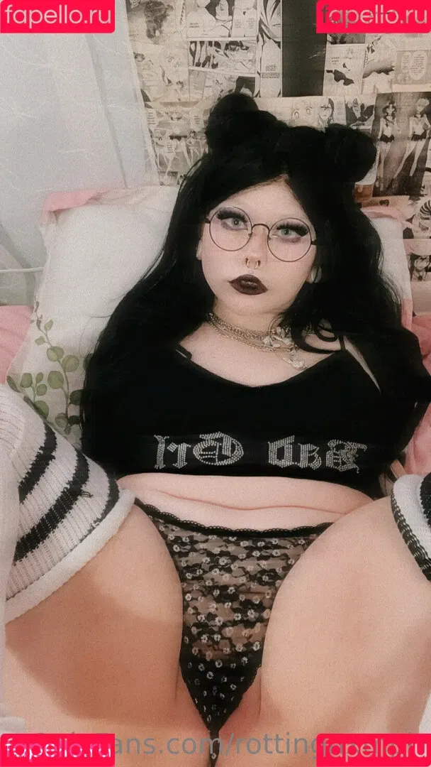 rottingnxmph Onlyfans Photo Gallery 