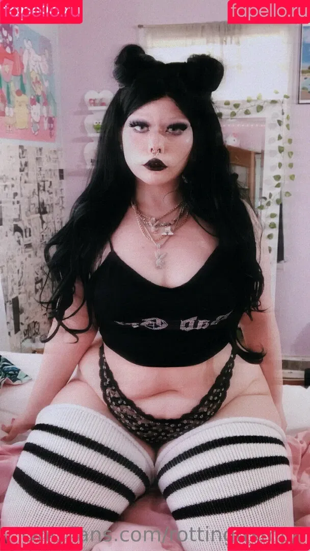 rottingnxmph Onlyfans Photo Gallery 