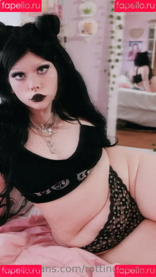 rottingnxmph Onlyfans Photo Gallery 