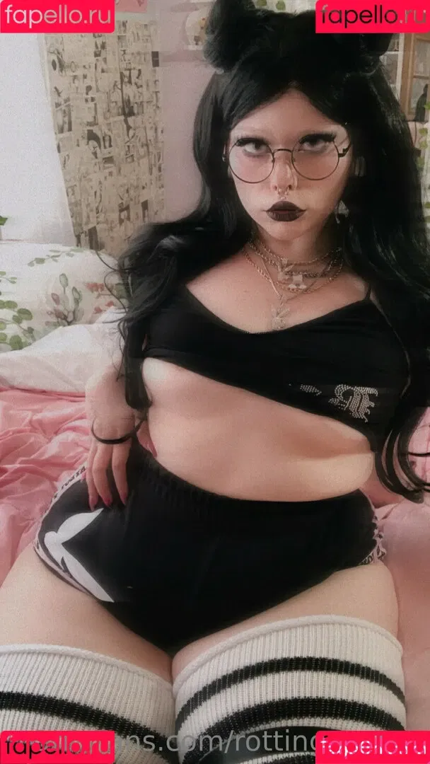 rottingnxmph Onlyfans Photo Gallery 
