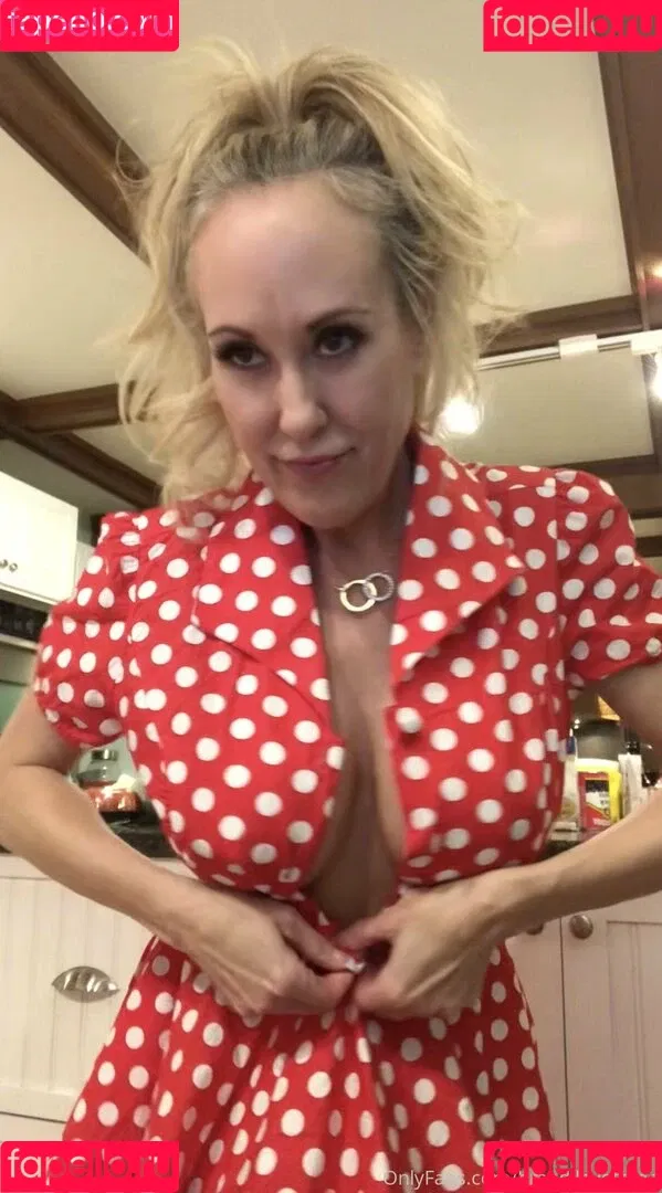 brandilovefreee Onlyfans Photo Gallery 