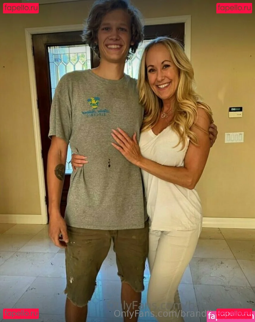 brandilovefreee Onlyfans Photo Gallery 