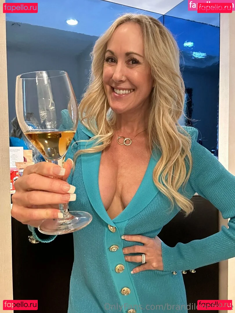 brandilovefreee Onlyfans Photo Gallery 