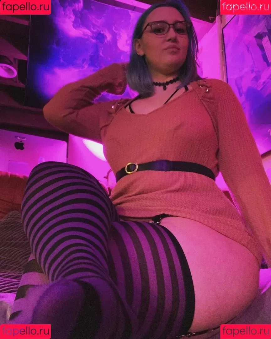 Theupsiddown8 Onlyfans Photo Gallery 