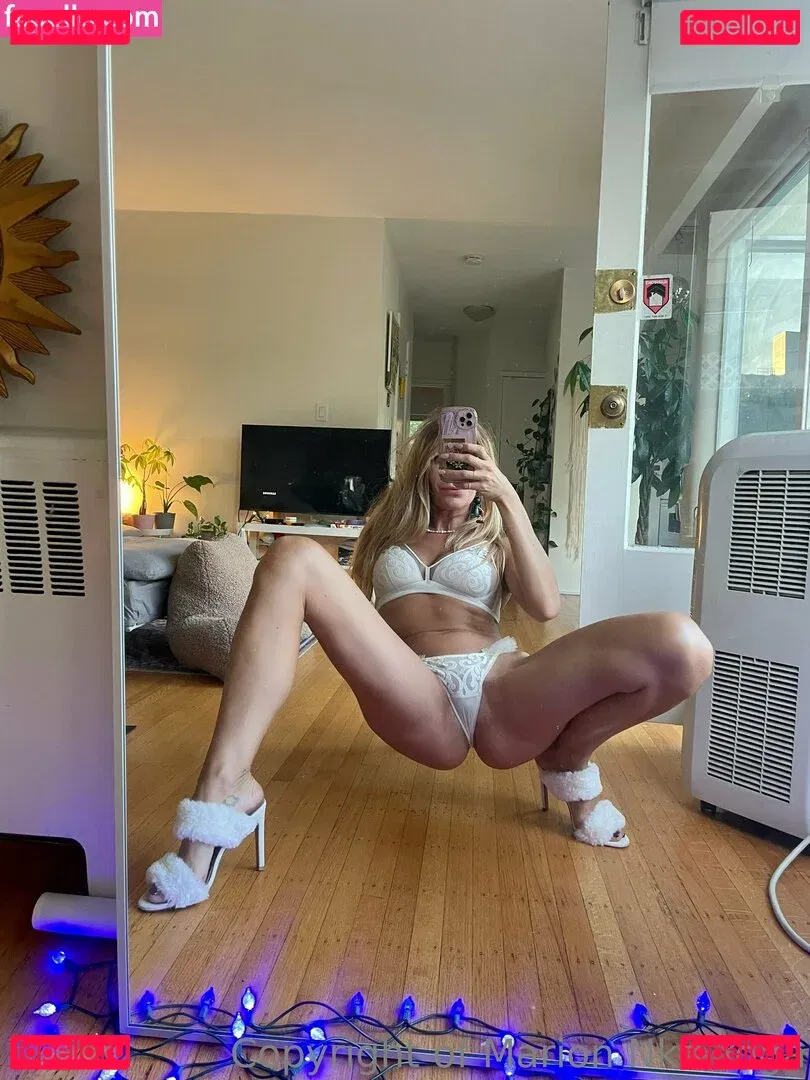 marionnakedyoga Onlyfans Photo Gallery 