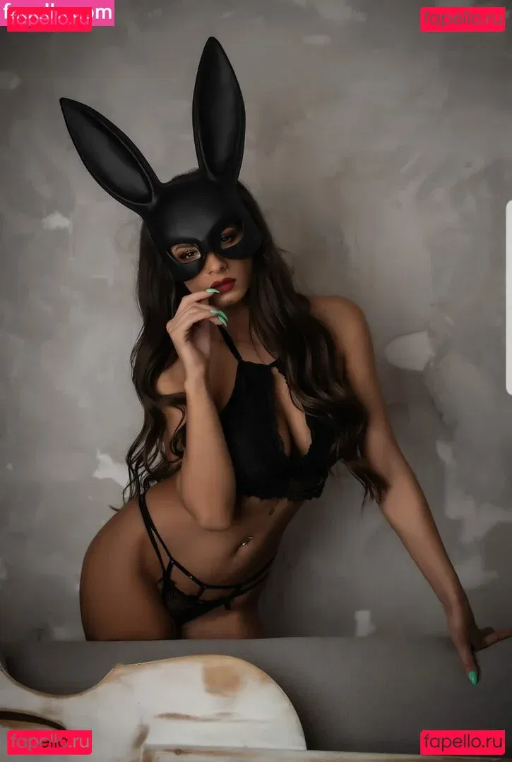 AndreeaNicoletaDinu Onlyfans Photo Gallery 