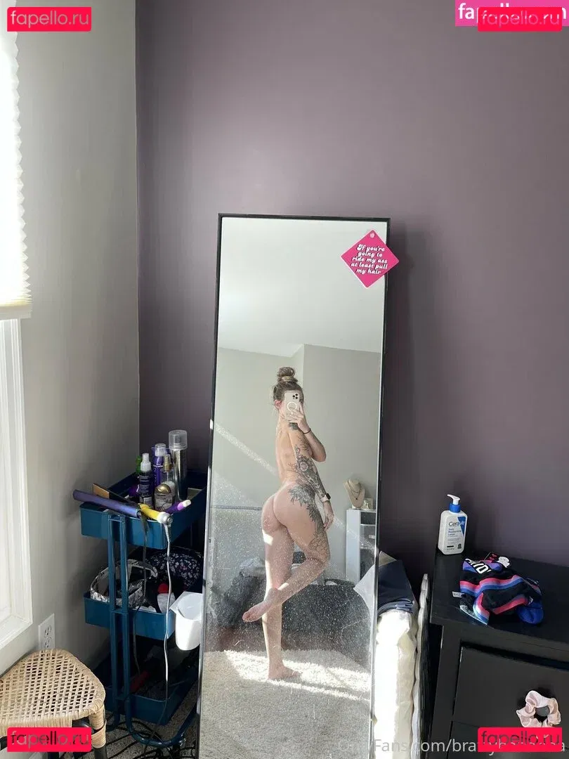 brattybananna Onlyfans Photo Gallery 