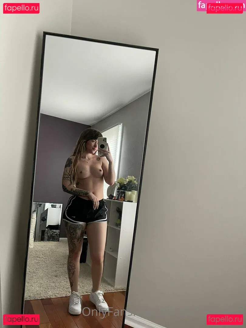 brattybananna Onlyfans Photo Gallery 