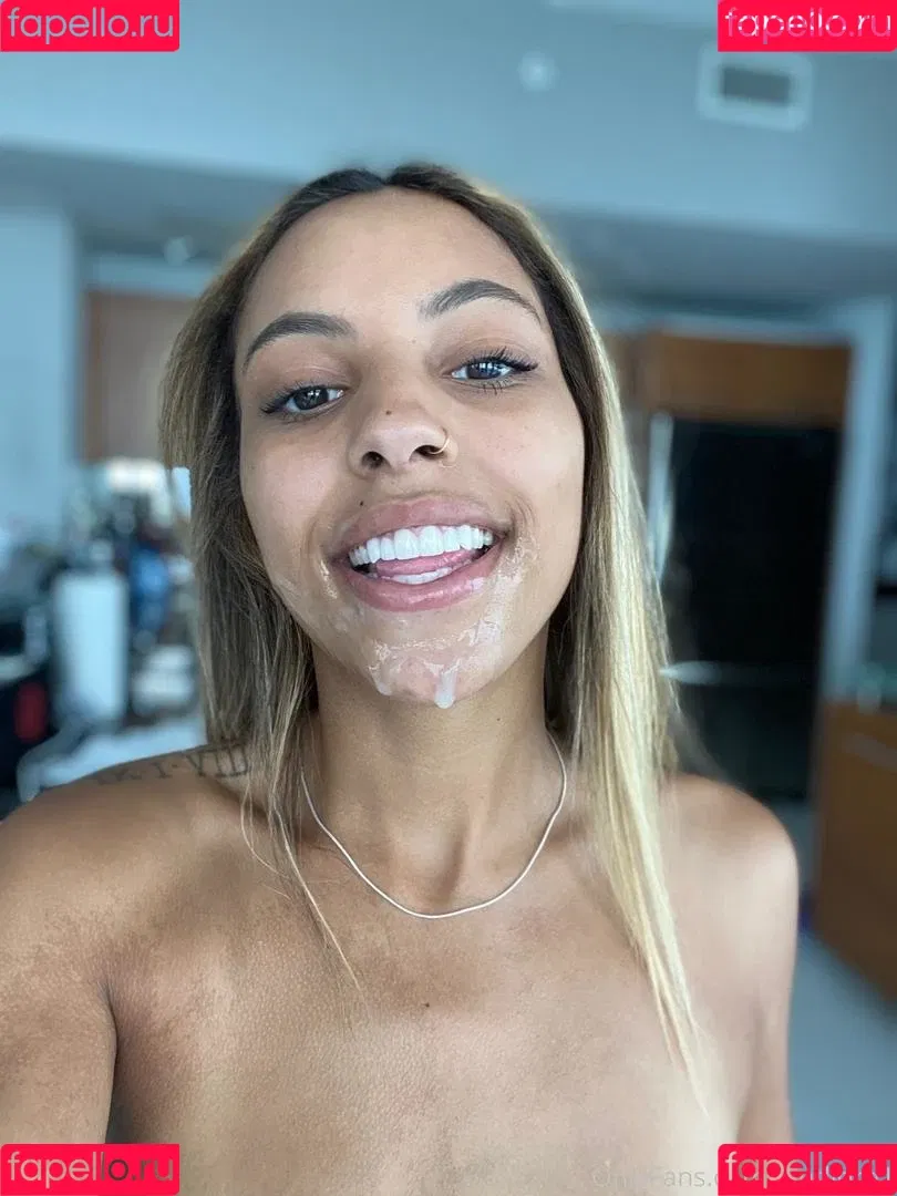 tinderfreak18 Onlyfans Photo Gallery 