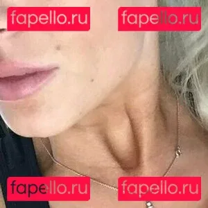 Thewaitressnextdoor Onlyfans Photo Gallery 