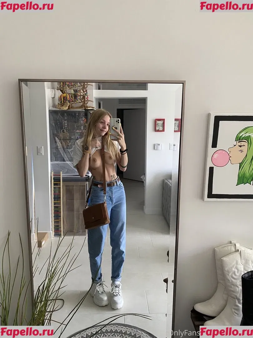 Babyfooji Onlyfans Photo Gallery 