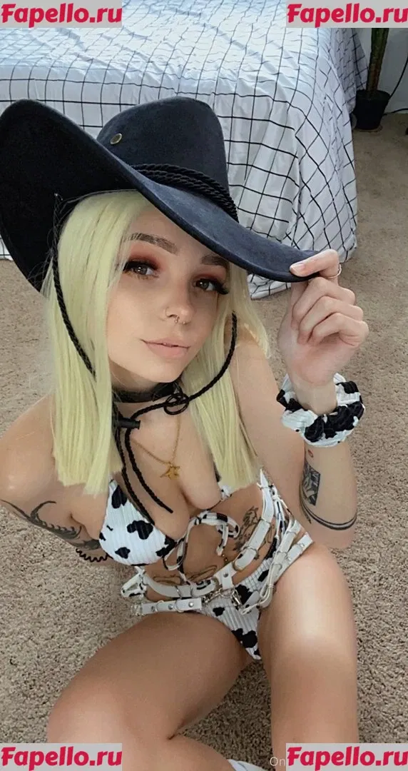 Babyfooji Onlyfans Photo Gallery 