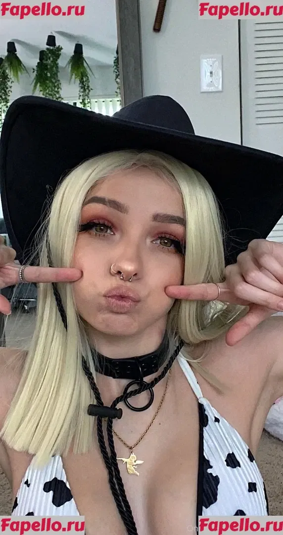 Babyfooji Onlyfans Photo Gallery 