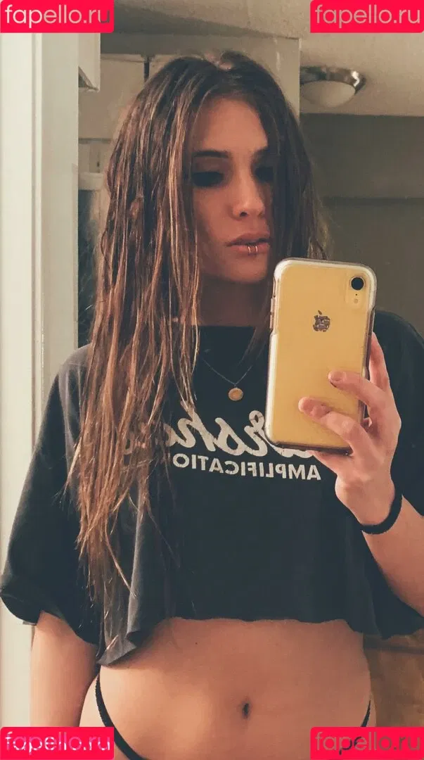 Luna Leelove Onlyfans Photo Gallery 