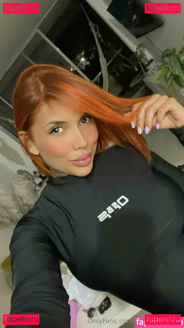 isabellanourie Onlyfans Photo Gallery 