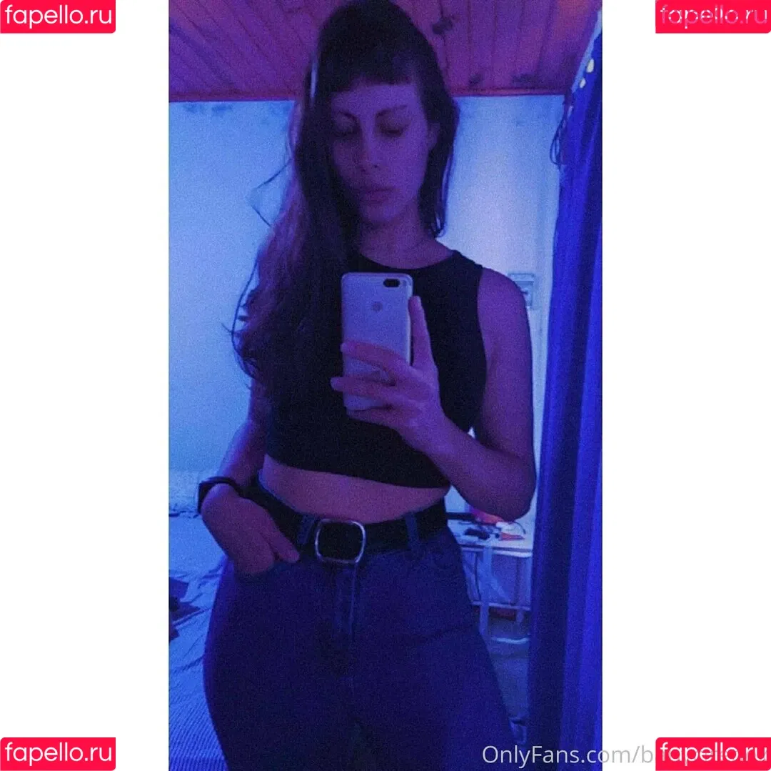holysinnerxxx Onlyfans Photo Gallery 