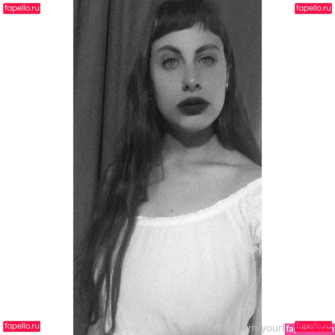 holysinnerxxx Onlyfans Photo Gallery 