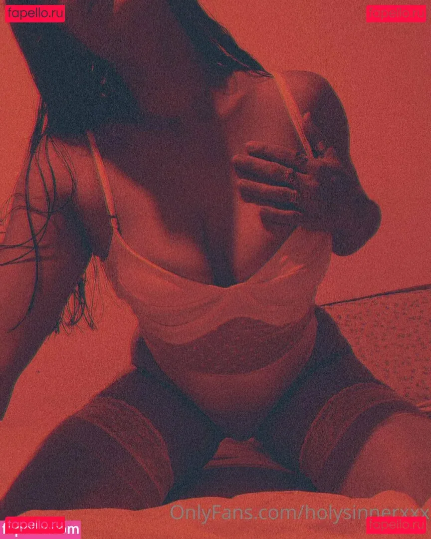 holysinnerxxx Onlyfans Photo Gallery 