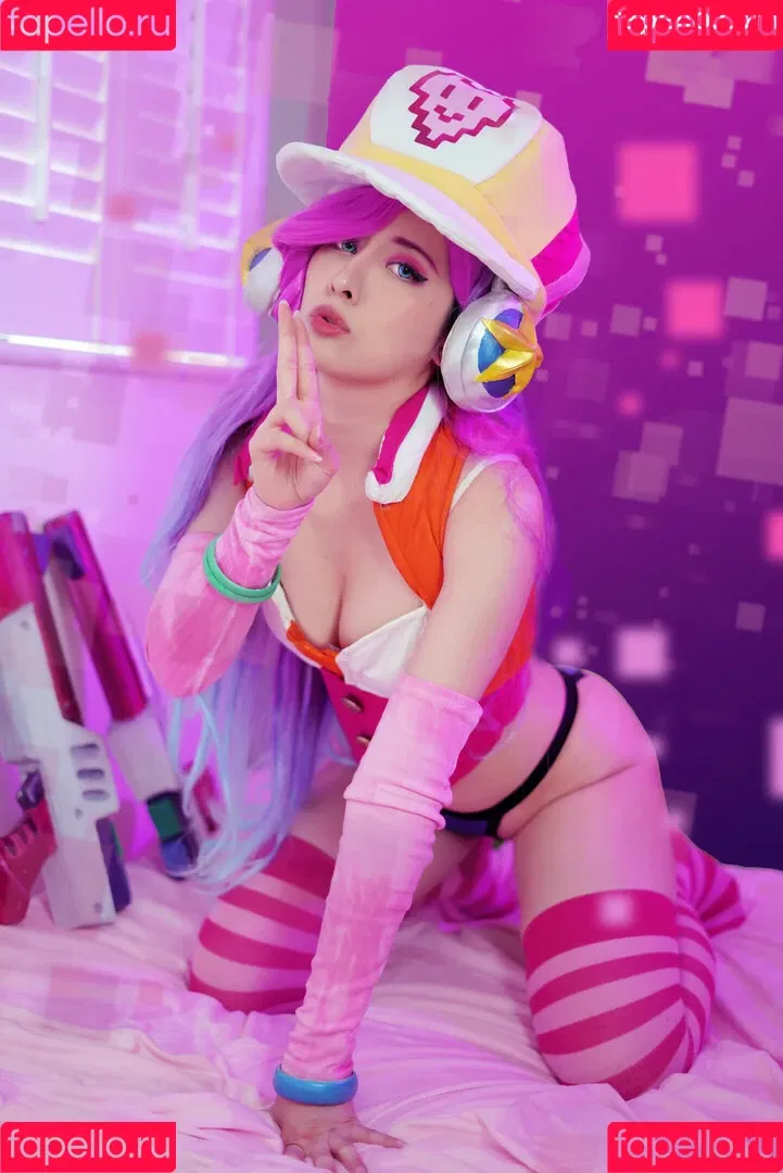Annchirisu Onlyfans Photo Gallery 