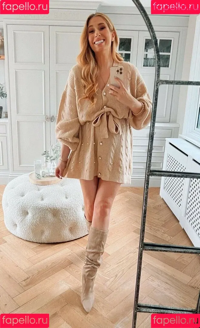Stacey Solomon Onlyfans Photo Gallery 