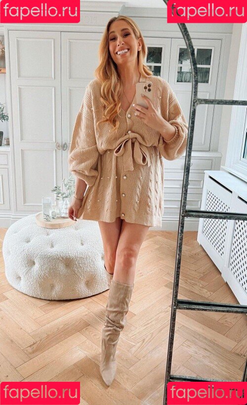 Stacey Solomon Onlyfans Photo Gallery 