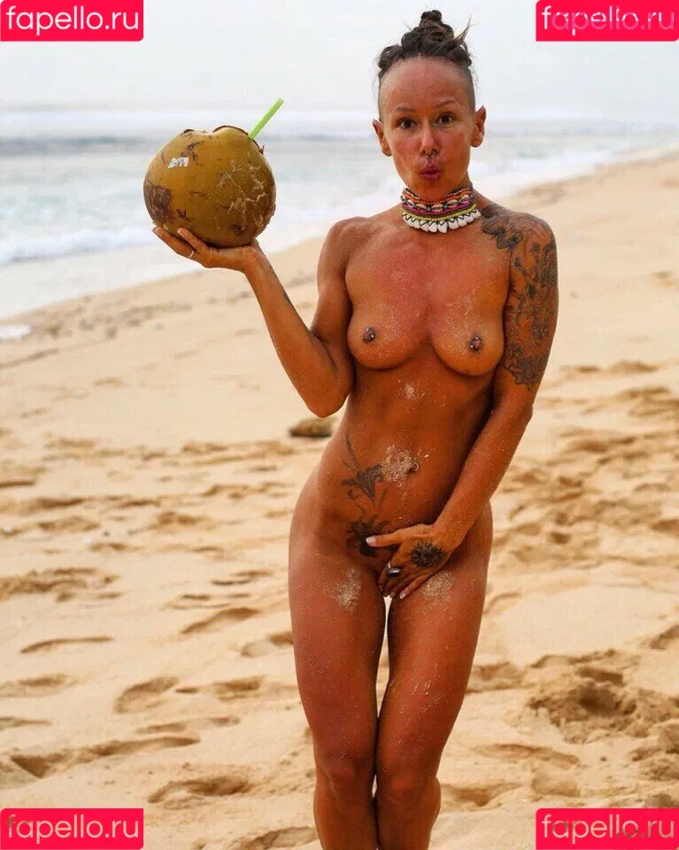 Maria Kasta Onlyfans Photo Gallery 