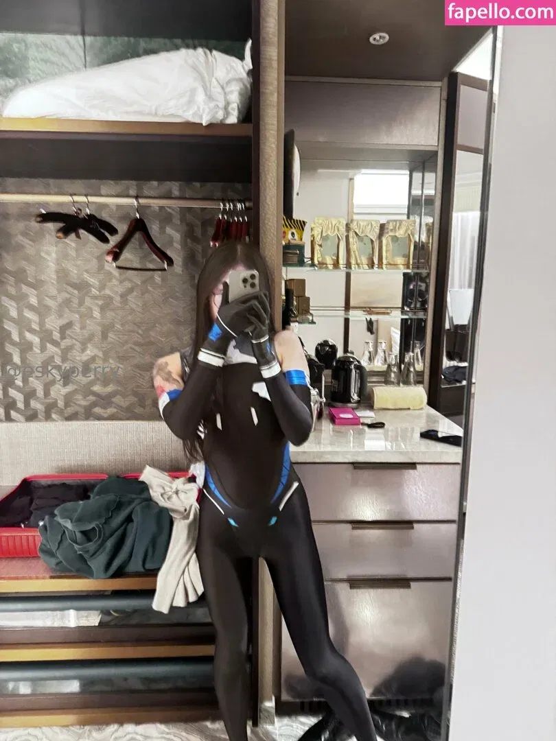 eskyperry Onlyfans Photo Gallery 