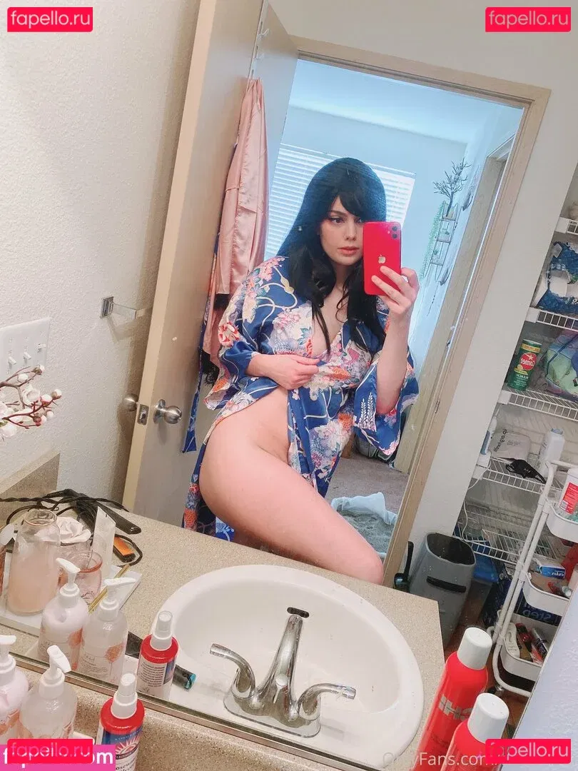 otome.exe Onlyfans Photo Gallery 