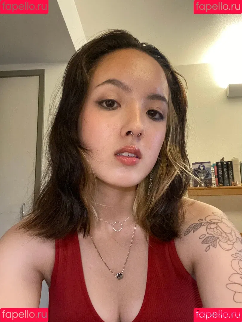 Earth’s ASMR Onlyfans Photo Gallery 