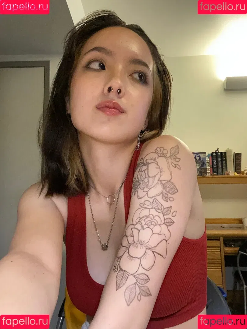 Earth’s ASMR Onlyfans Photo Gallery 
