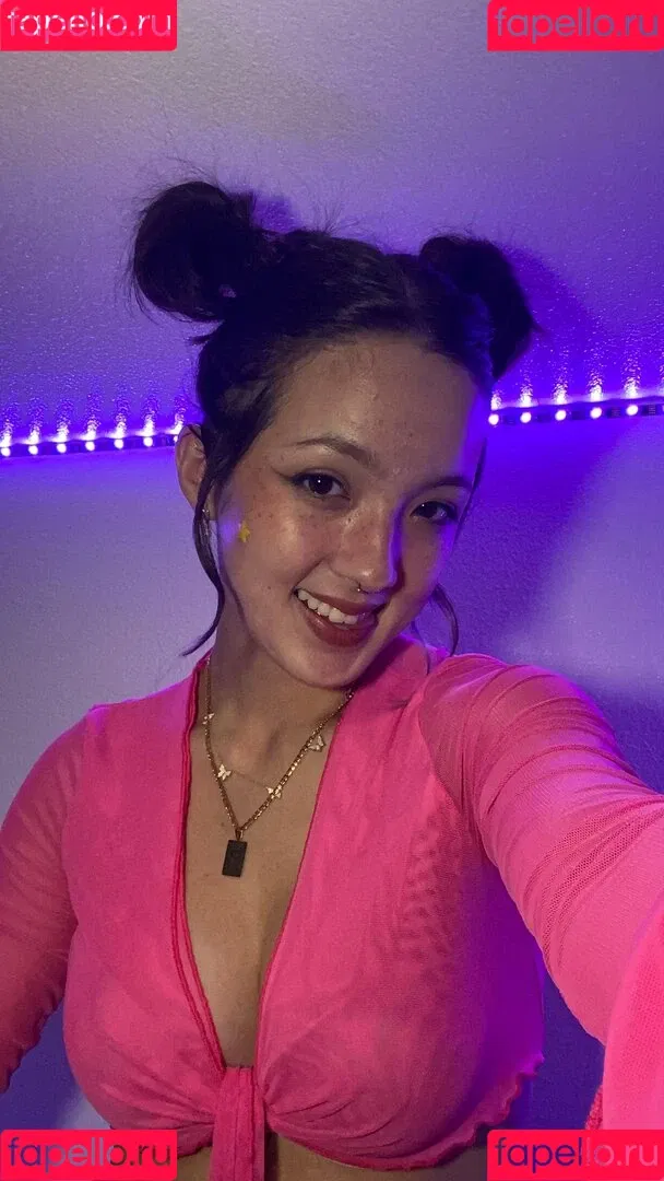 Earth’s ASMR Onlyfans Photo Gallery 