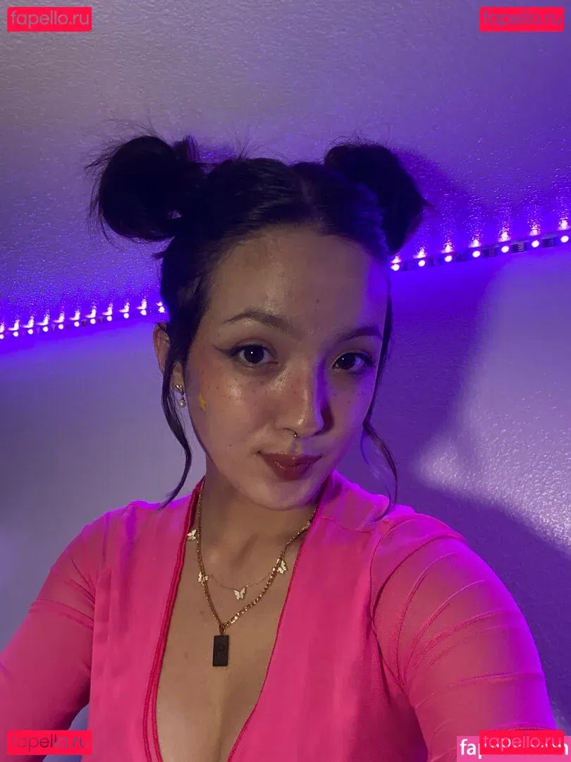 Earth’s ASMR Onlyfans Photo Gallery 