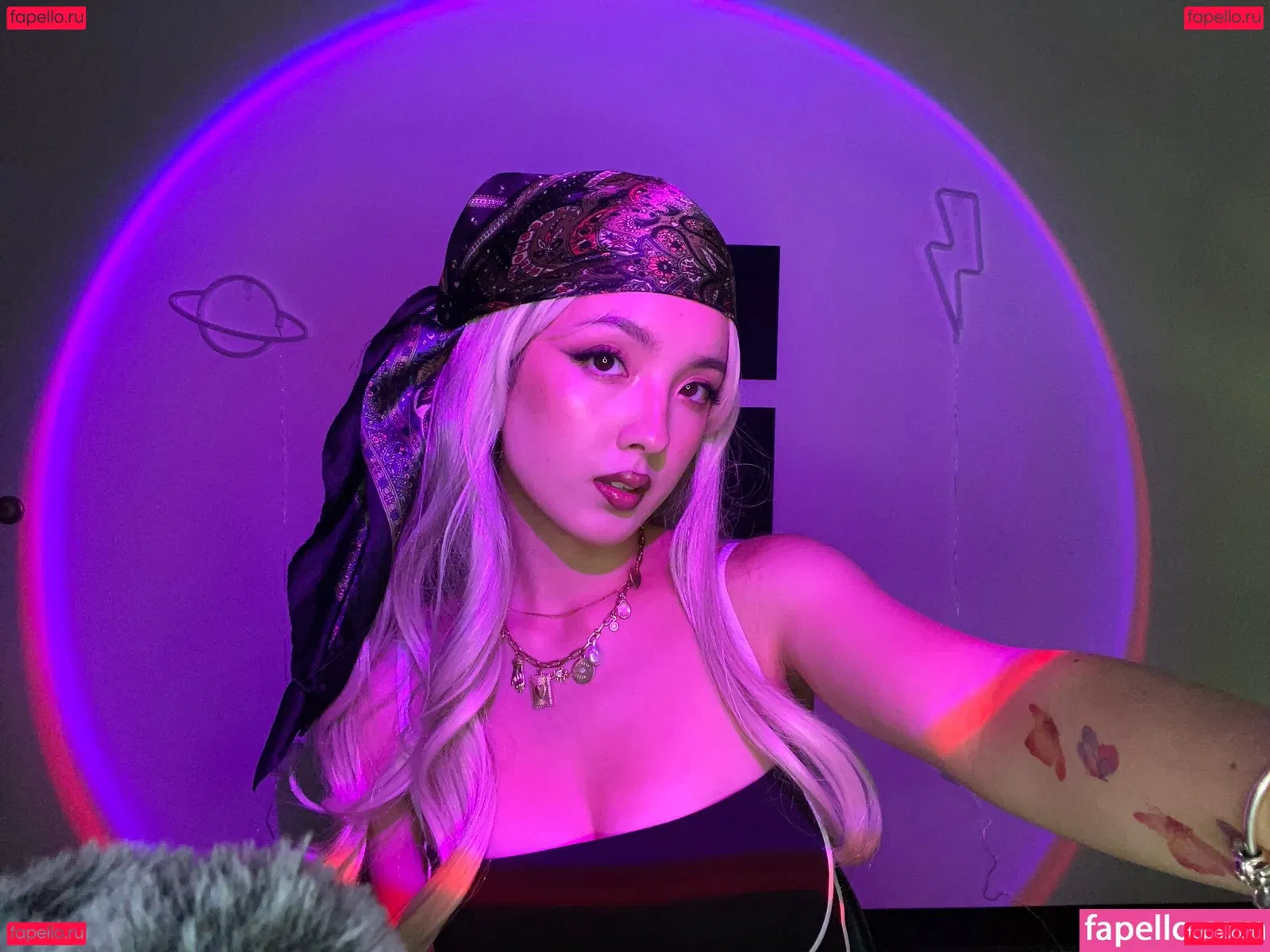 Earth’s ASMR Onlyfans Photo Gallery 