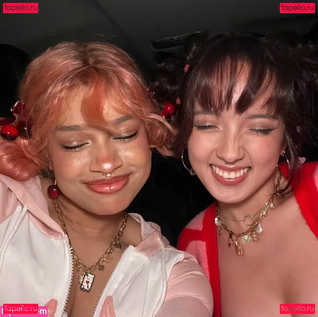 Earth’s ASMR Onlyfans Photo Gallery 