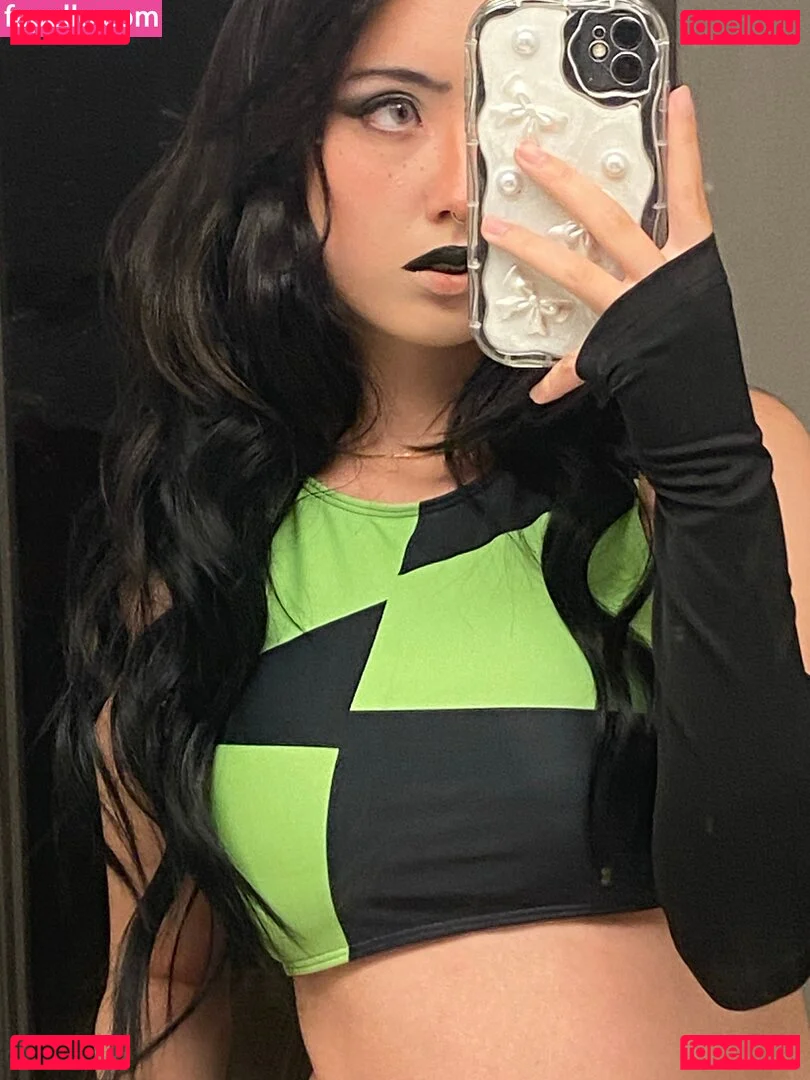 Earth’s ASMR Onlyfans Photo Gallery 