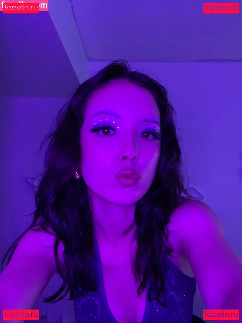 Earth’s ASMR Onlyfans Photo Gallery 