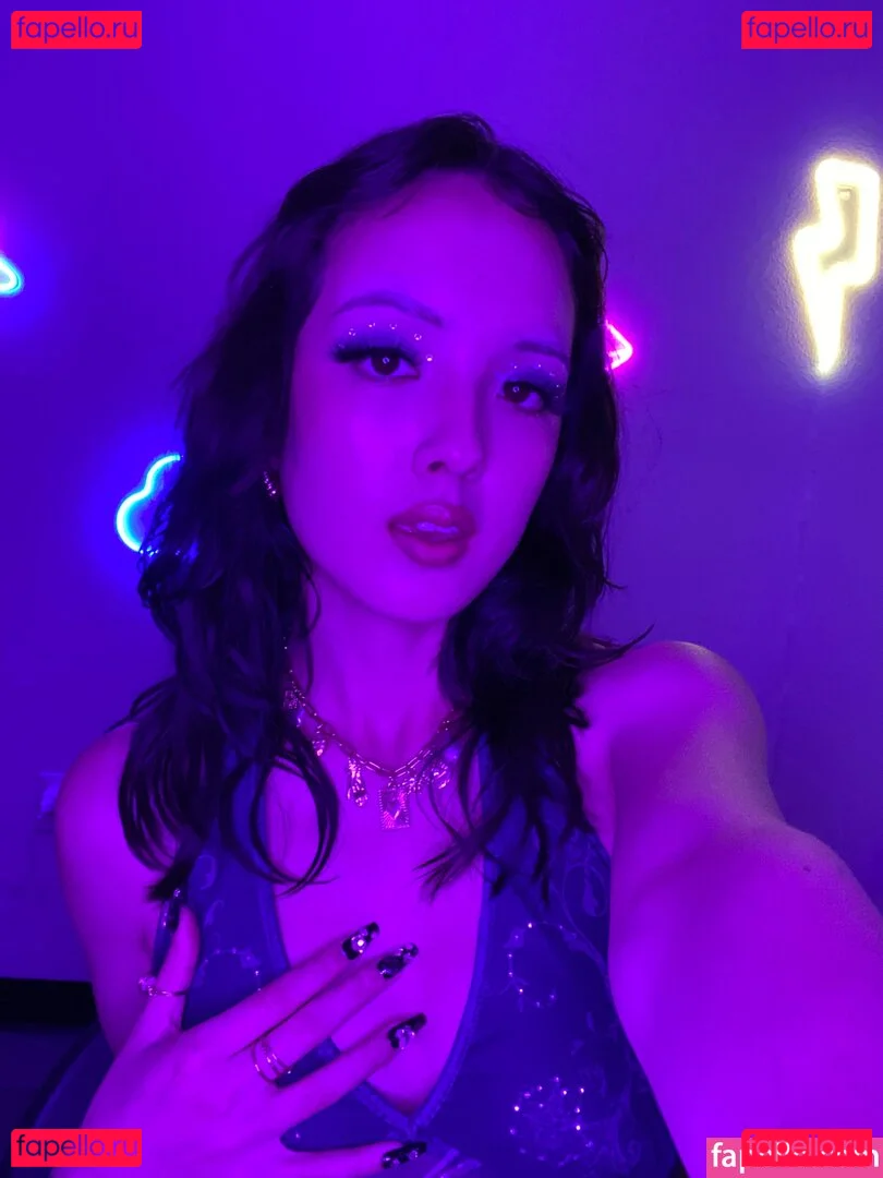 Earth’s ASMR Onlyfans Photo Gallery 