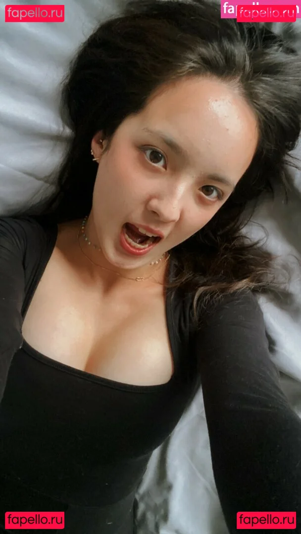 Earth’s ASMR Onlyfans Photo Gallery 