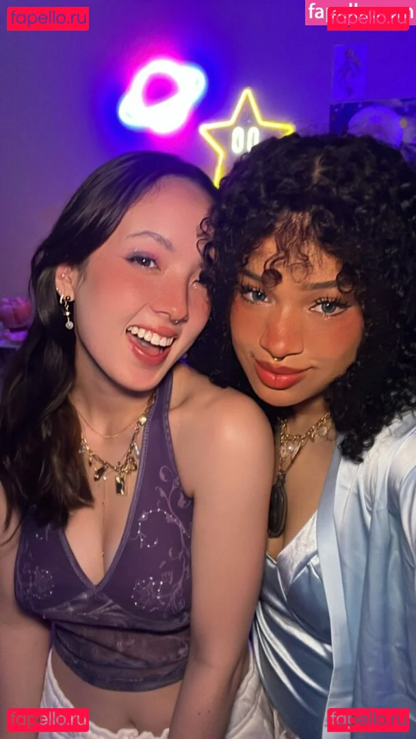 Earth’s ASMR Onlyfans Photo Gallery 