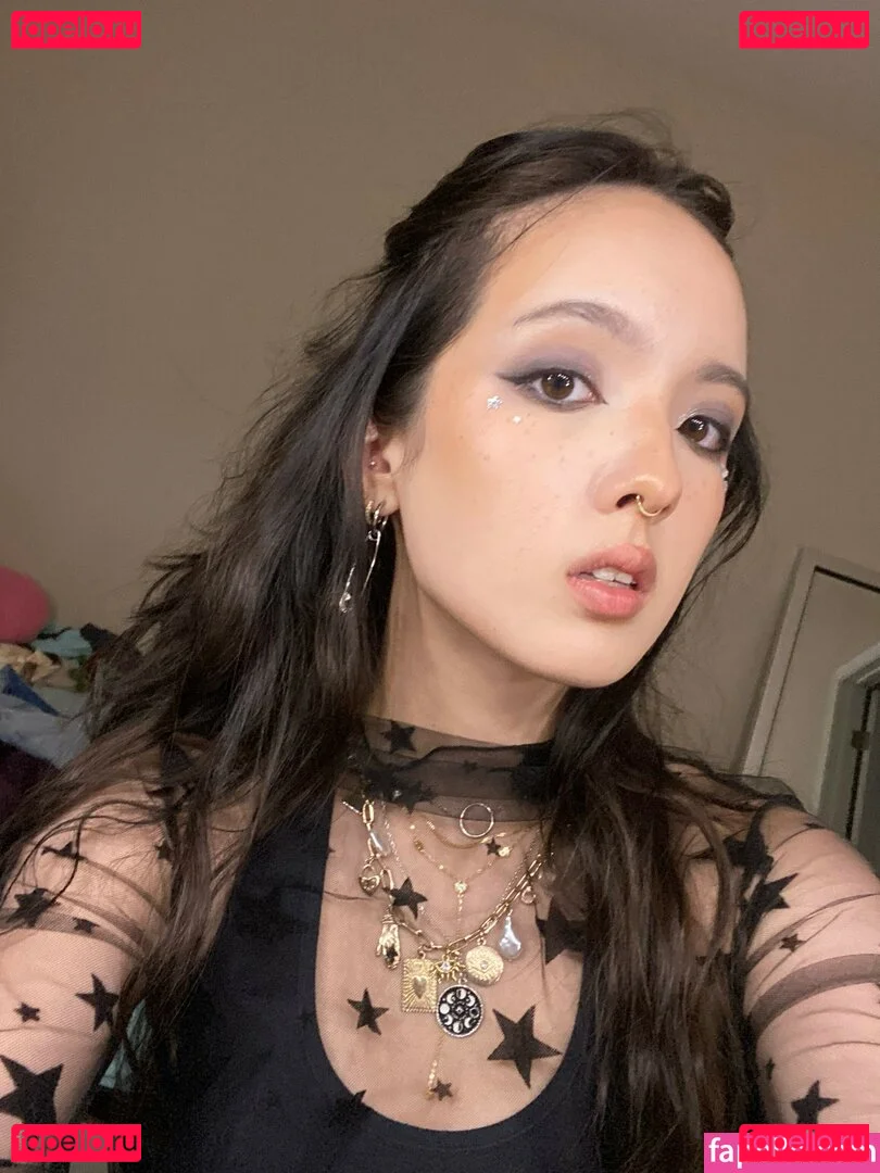 Earth’s ASMR Onlyfans Photo Gallery 