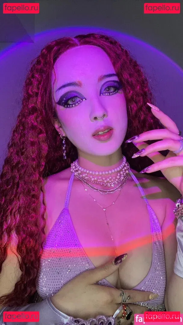 Earth’s ASMR Onlyfans Photo Gallery 