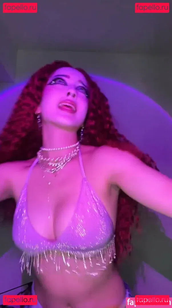 Earth’s ASMR Onlyfans Photo Gallery 