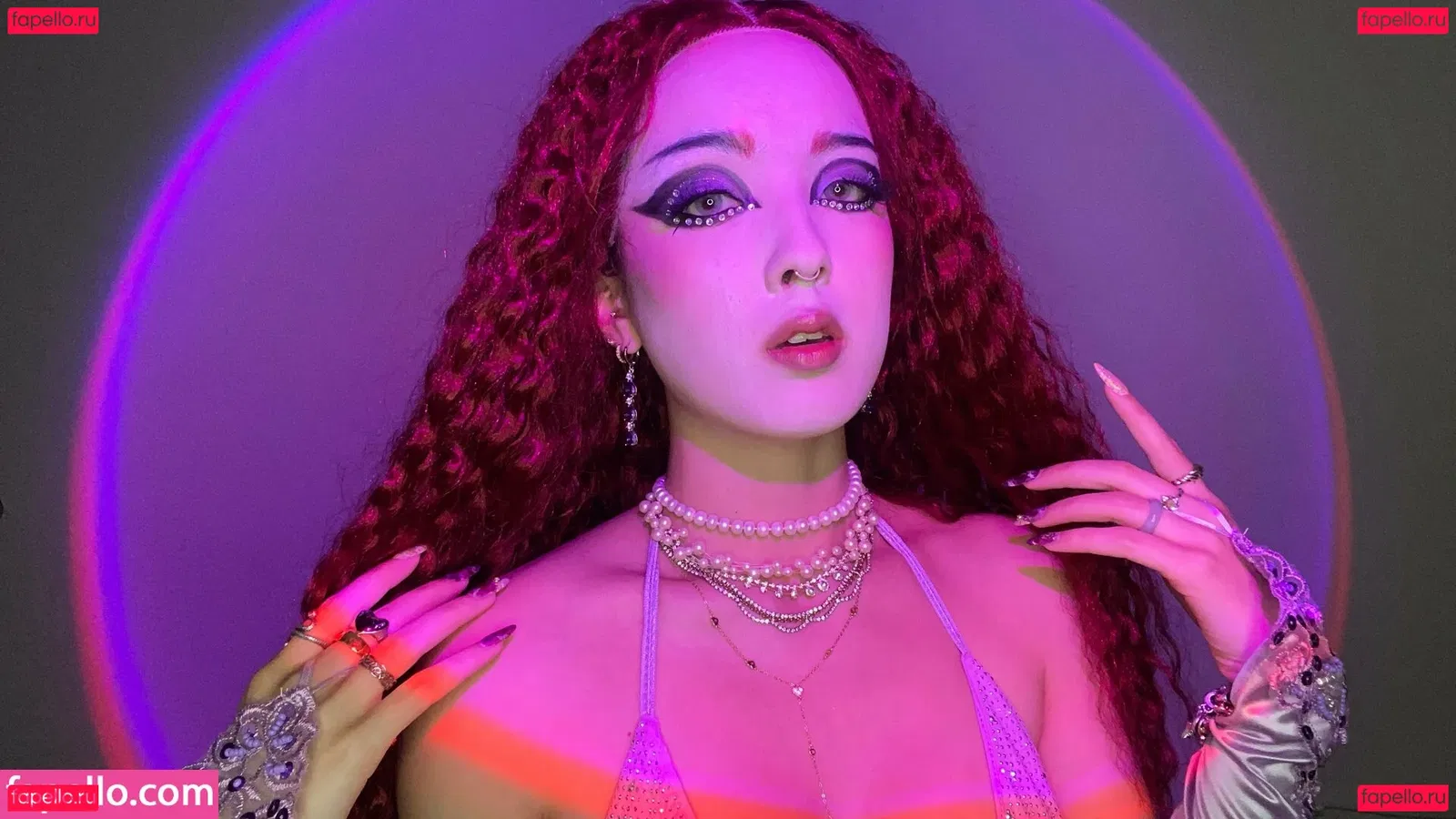 Earth’s ASMR Onlyfans Photo Gallery 