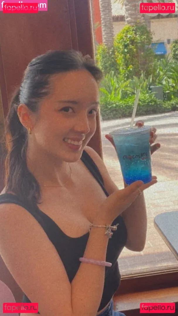 Earth’s ASMR Onlyfans Photo Gallery 