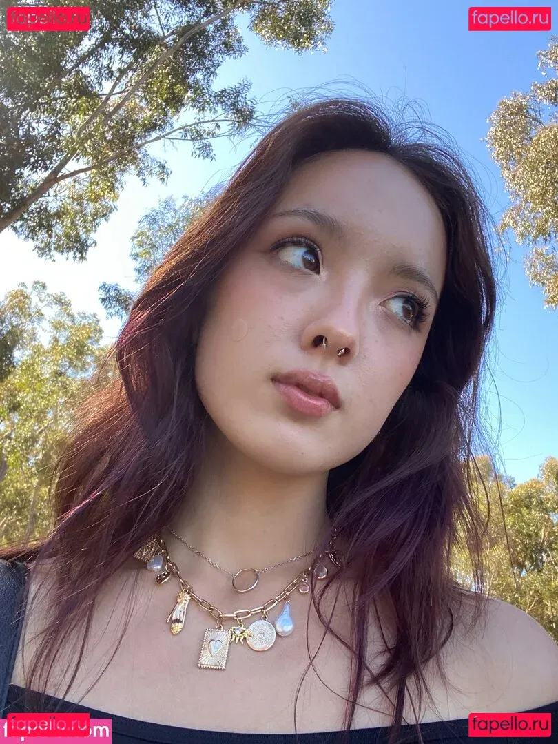 Earth’s ASMR Onlyfans Photo Gallery 