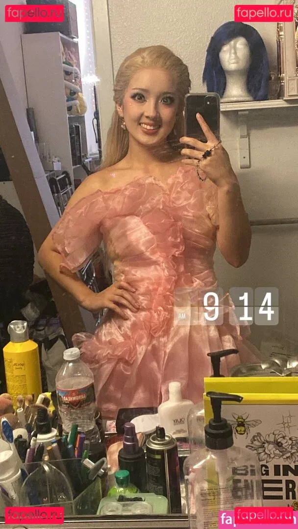 Earth’s ASMR Onlyfans Photo Gallery 