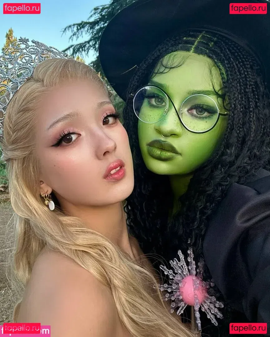 Earth’s ASMR Onlyfans Photo Gallery 