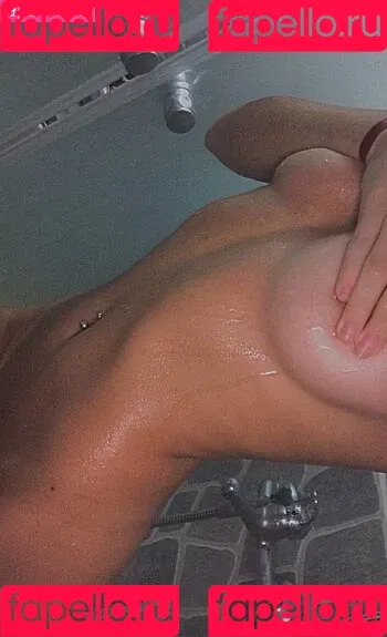 Rochiii222 Onlyfans Photo Gallery 