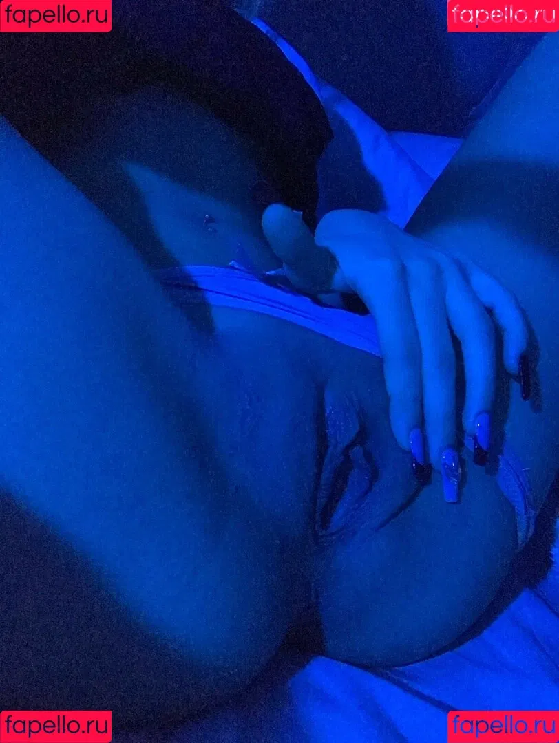 Rochiii222 Onlyfans Photo Gallery 
