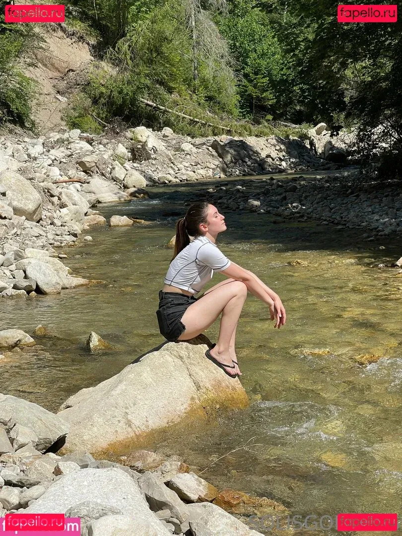 solisgoddess Onlyfans Photo Gallery 